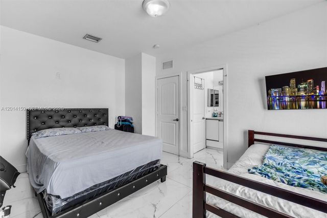 13381 SW 269th St, Homestead, FL 33032