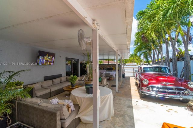 13381 SW 269th St, Homestead, FL 33032