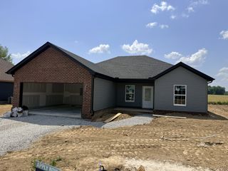 395 Ridge St, Manchester, TN 37355