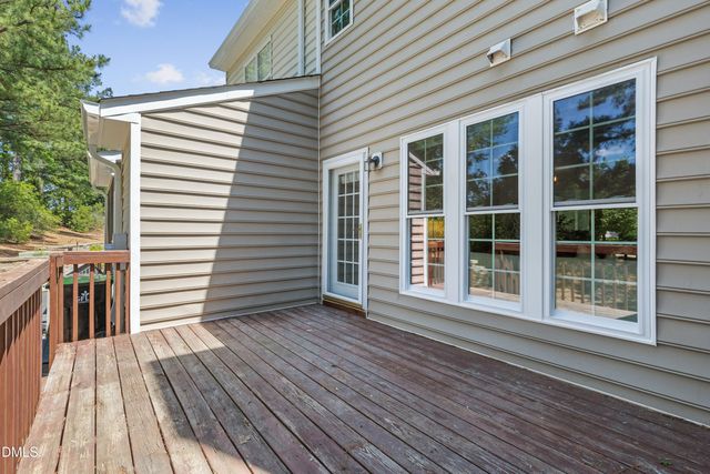 306 Knightsborough Way, Apex, NC 27502