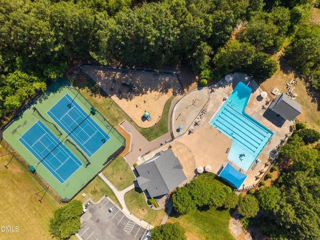306 Knightsborough Way, Apex, NC 27502