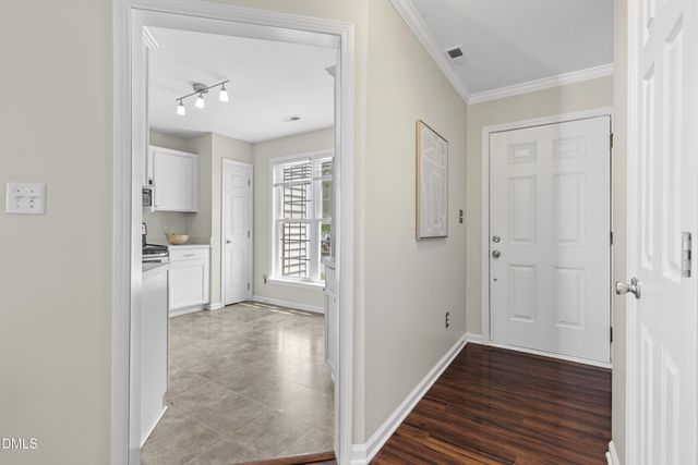 306 Knightsborough Way, Apex, NC 27502