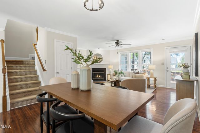 306 Knightsborough Way, Apex, NC 27502