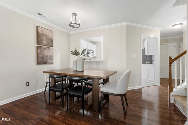 306 Knightsborough Way, Apex, NC 27502