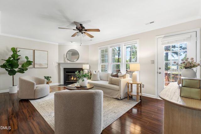306 Knightsborough Way, Apex, NC 27502