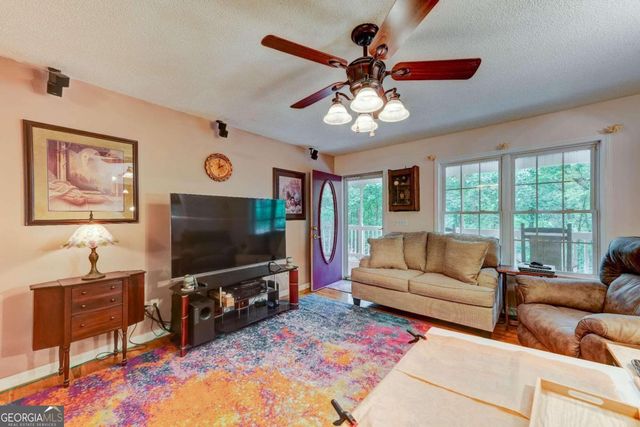 44 W D Court, Ellijay, GA 30540