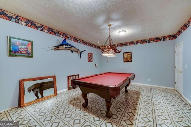 44 W D Court, Ellijay, GA 30540