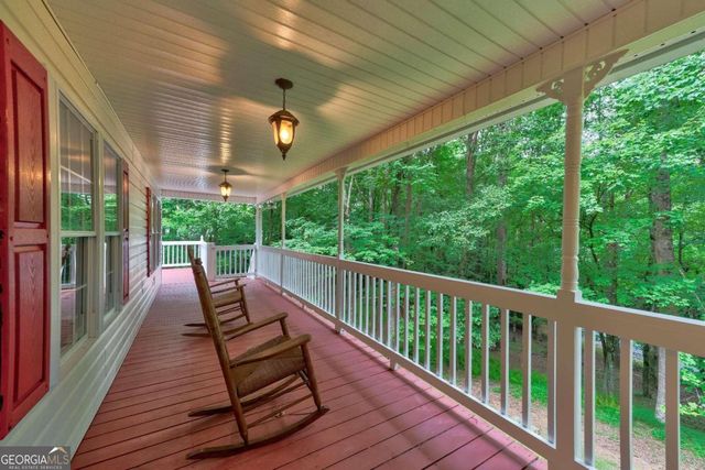 44 W D Court, Ellijay, GA 30540