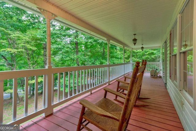 44 W D Court, Ellijay, GA 30540