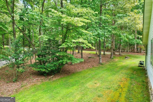 44 W D Court, Ellijay, GA 30540