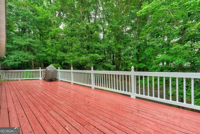 44 W D Court, Ellijay, GA 30540