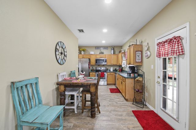 3039 Bosswood Court, Grand Prairie, TX 75052