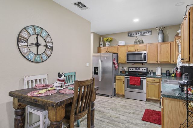 3039 Bosswood Court, Grand Prairie, TX 75052