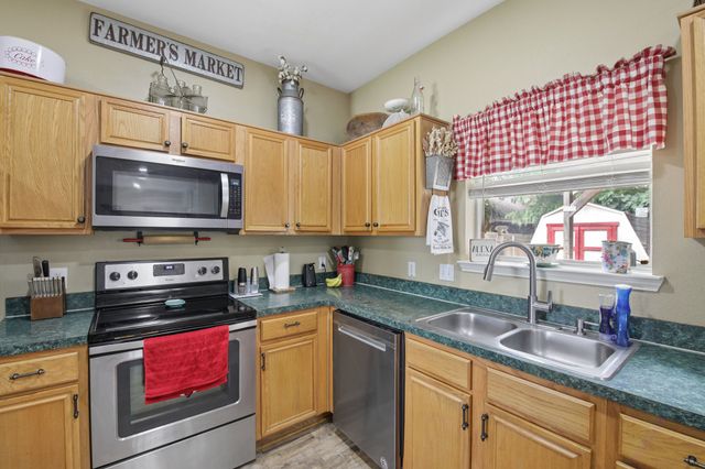 3039 Bosswood Court, Grand Prairie, TX 75052