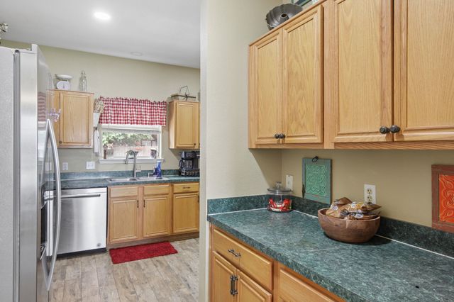 3039 Bosswood Court, Grand Prairie, TX 75052