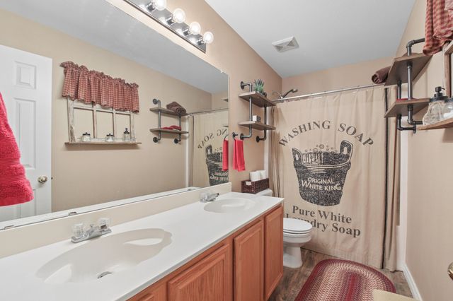 3039 Bosswood Court, Grand Prairie, TX 75052