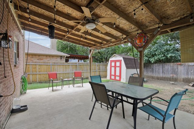 3039 Bosswood Court, Grand Prairie, TX 75052