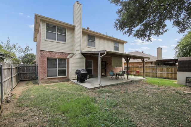 3039 Bosswood Court, Grand Prairie, TX 75052