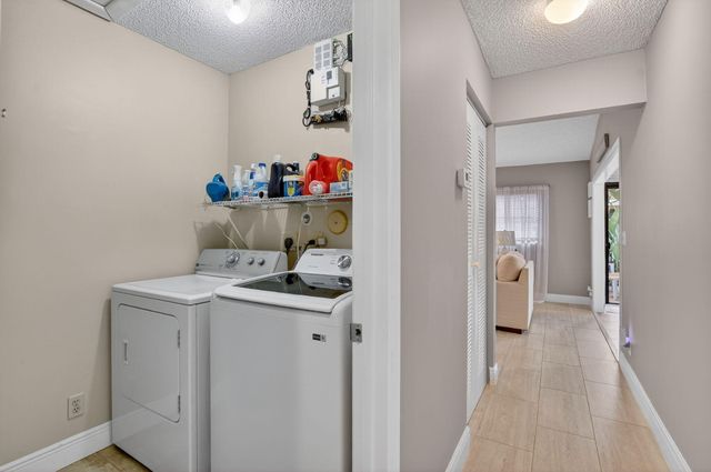 8081 Springtree Road, Boca Raton, FL 33496