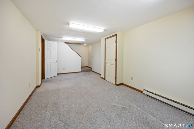 14 Colonial Court, Cheshire, CT 06410