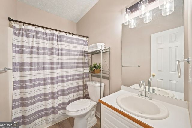 216 Lee Court, Canton, GA 30115