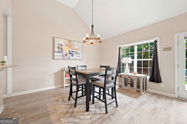 216 Lee Court, Canton, GA 30115
