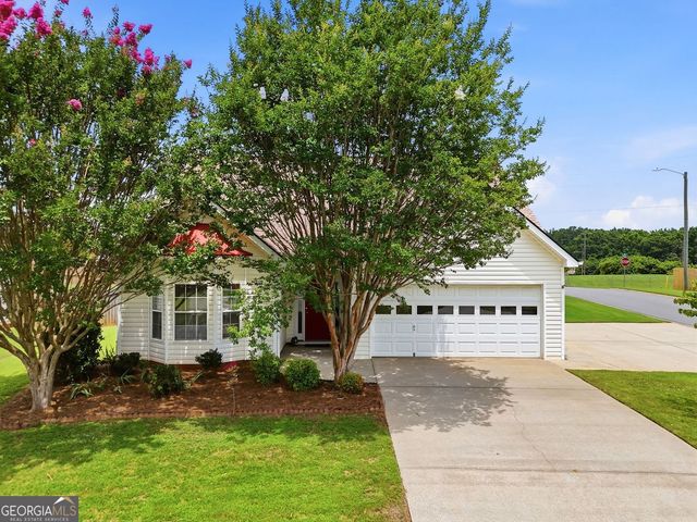 216 Lee Court, Canton, GA 30115