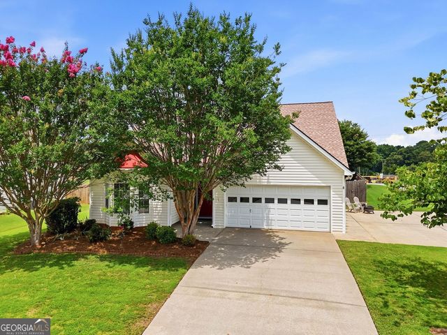 216 Lee Court, Canton, GA 30115