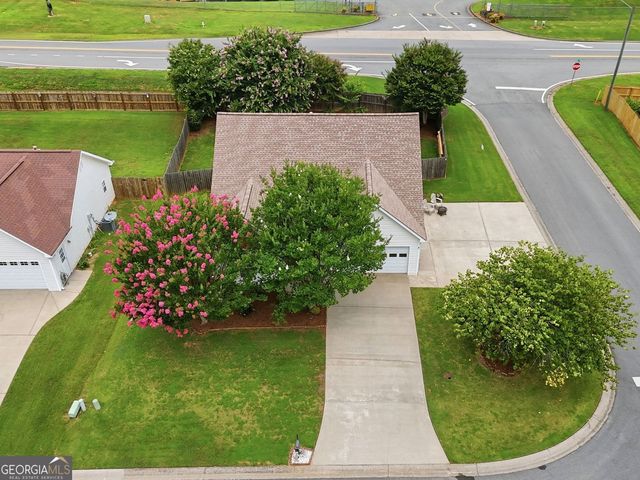 216 Lee Court, Canton, GA 30115