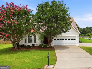 216 Lee Court, Canton, GA 30115