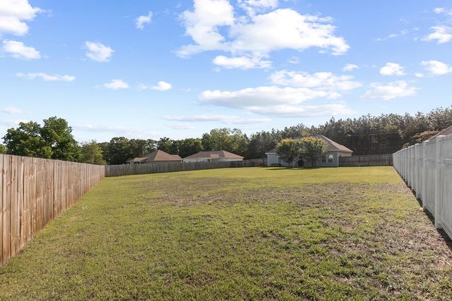 232 Highland Rd, Slocomb, AL 36375