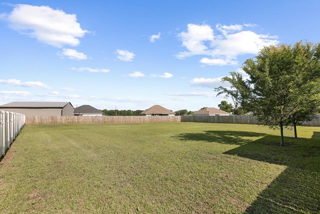 232 Highland Rd, Slocomb, AL 36375