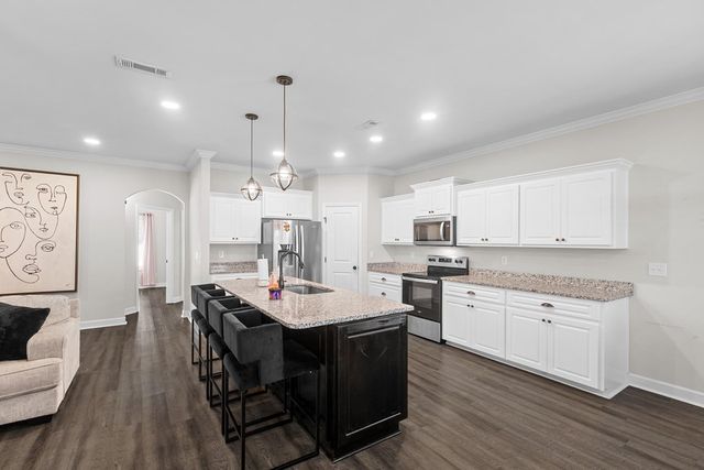 232 Highland Rd, Slocomb, AL 36375