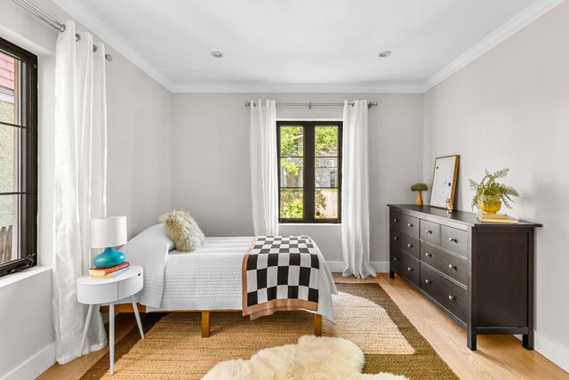738 E 23RD Street, New York City, NY 11210