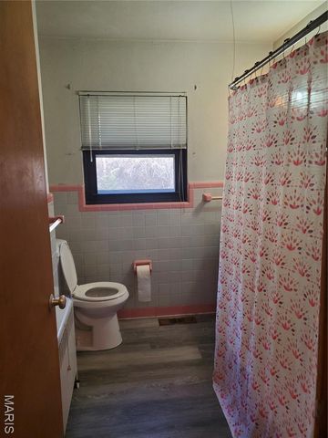 9005 Lebanon Road, Belleville, IL 62223