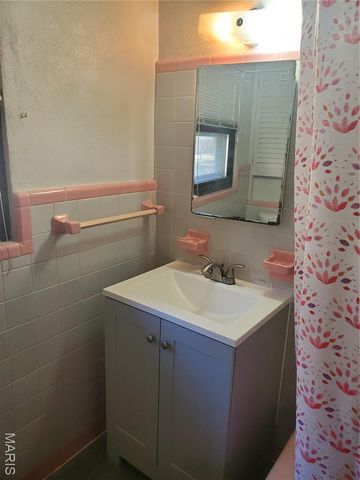 9005 Lebanon Road, Belleville, IL 62223