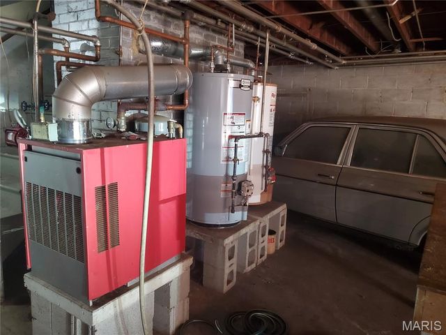 9005 Lebanon Road, Belleville, IL 62223