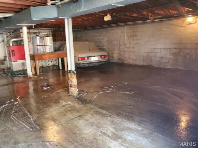 9005 Lebanon Road, Belleville, IL 62223