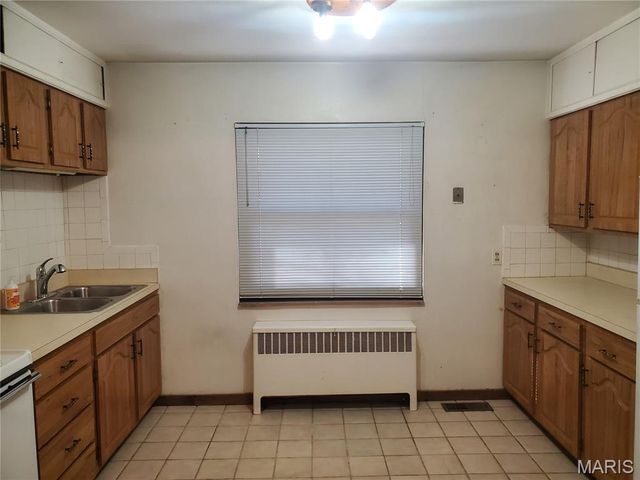 9005 Lebanon Road, Belleville, IL 62223