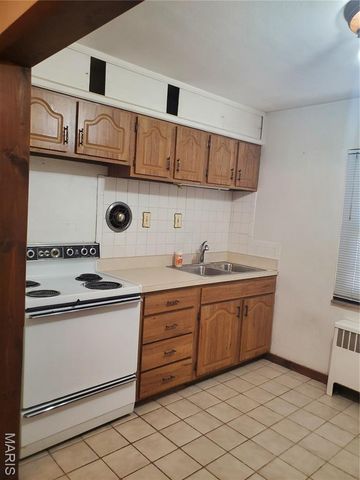 9005 Lebanon Road, Belleville, IL 62223