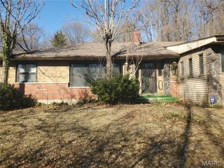 9005 Lebanon Road, Belleville, IL 62223