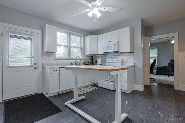 3247 Autumn Lane, Green Twp, OH 45239
