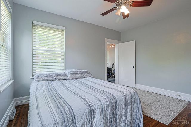 3247 Autumn Lane, Green Twp, OH 45239