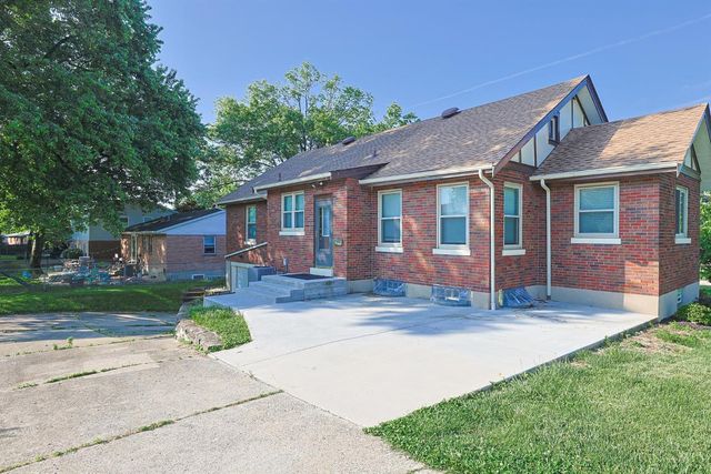 3247 Autumn Lane, Green Twp, OH 45239