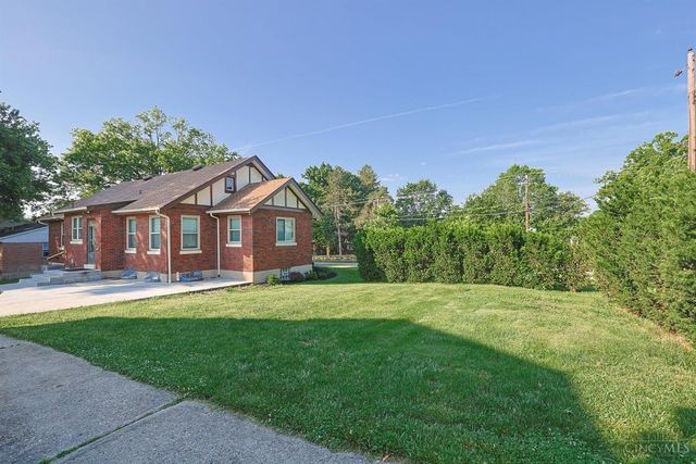 3247 Autumn Lane, Green Twp, OH 45239