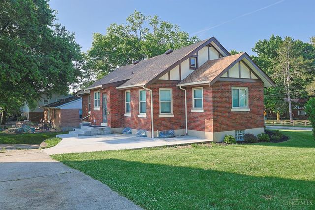3247 Autumn Lane, Green Twp, OH 45239