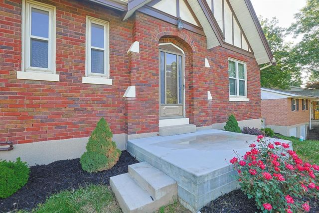 3247 Autumn Lane, Green Twp, OH 45239