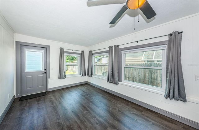 618 40TH AVENUE N, St Petersburg, FL 33703