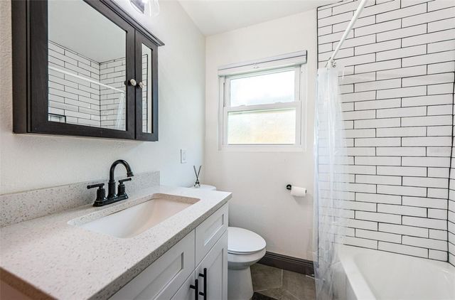 618 40TH AVENUE N, St Petersburg, FL 33703