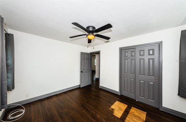 618 40TH AVENUE N, St Petersburg, FL 33703